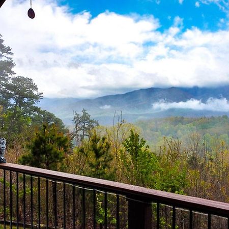 Majestic Leconte Villa Gatlinburg Exterior photo