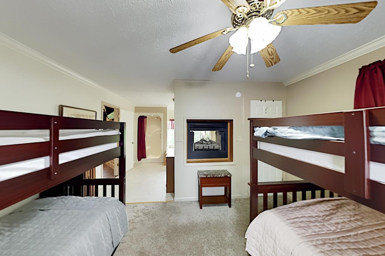 Majestic Leconte Villa Gatlinburg Exterior photo